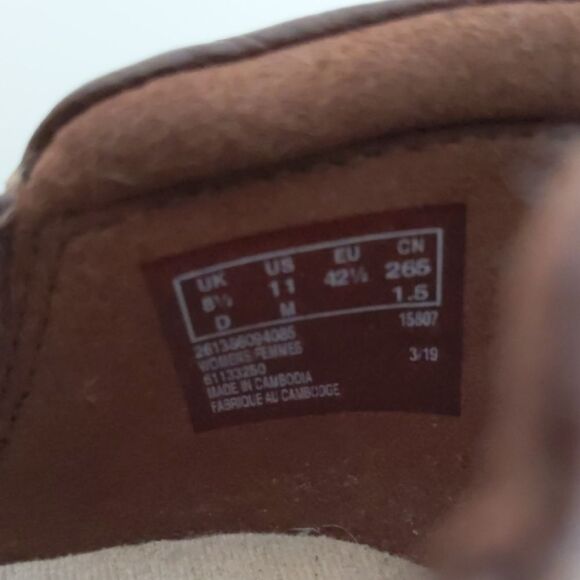 Clarks Brown Leather Flats - Picture 8 of 8